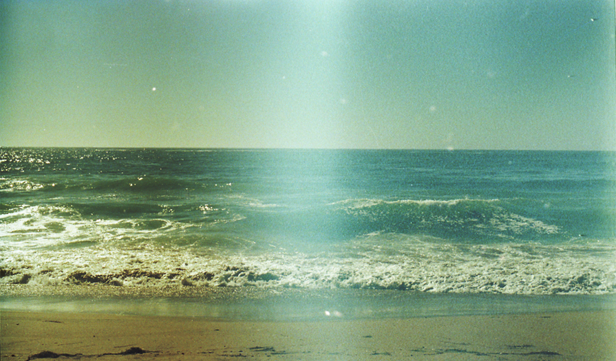 http://www.brianechon.com/indexhibit/files/gimgs/18_coastalbabe_v2.jpg