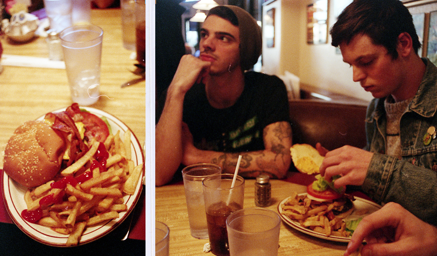 http://www.brianechon.com/indexhibit/files/gimgs/32_baconcheeseburger.jpg
